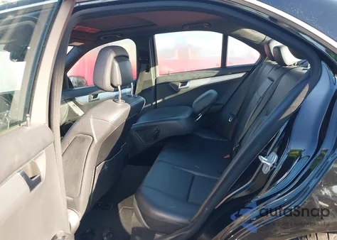 2013 Mercedes-Benz C 250 Sport from USA, damaged, VIN WDDGF4HB6DA765195